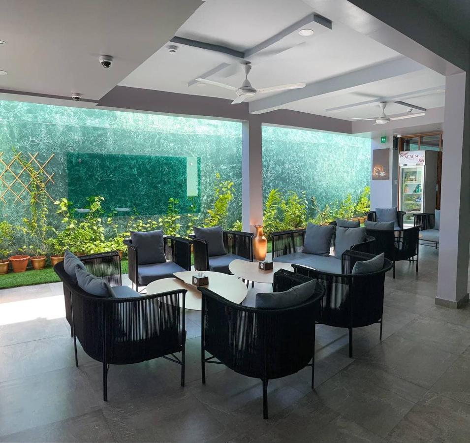 Acacia Beach Hotel Hulhumale Exterior photo